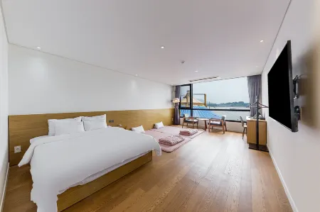 Sacheon Rubens Hotel