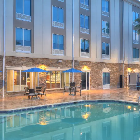 Holiday Inn Express & Suites MOBILE/SARALAND by IHG