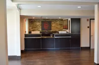 Red Roof Inn & Suites Sacramento North Hotels in McClellan Park