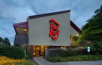 Red Roof Inn Detroit-Rochester Hills/ Auburn Hills Các khách sạn gần Oakland University