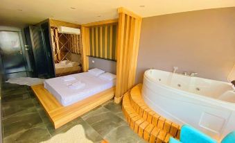 Vm Resort Otel Mersin - Housity