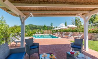 Luxury Villa in Tuscany with Pool Near Pisa and Florence - Ten Bedrooms 20 pl