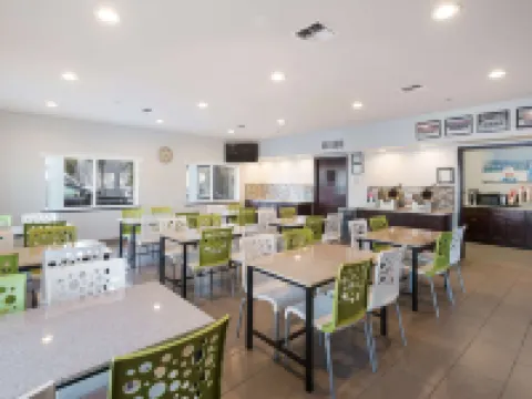 Quality Inn & Suites Kennewick Tri-Cities Hotels in Kennewick