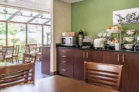 Sleep Inn & Suites of Lancaster County - breakfast