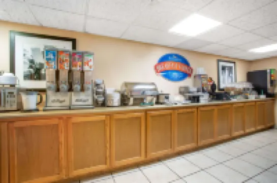 베이몬트 바이 윈덤 헤이스