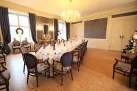 Hvedholm Slotshotel Hotels in Faaborg