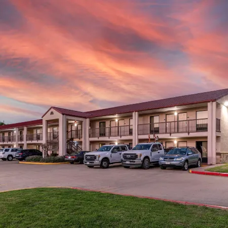 Best Western Lindale Inn