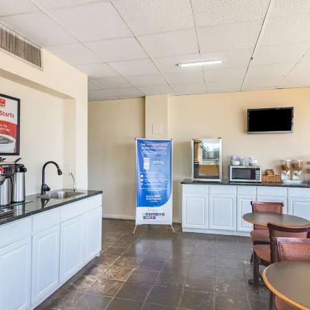 Econo Lodge