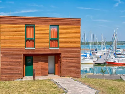 Hafenhaus Hotels in der Nähe von VINETA auf dem Störmthaler See