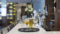 Hilton Garden Inn at Emirates Old Trafford Manchester - bar