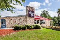 Knights Inn Columbia Hotels in Seven Oaks