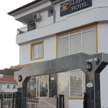 Elijah Hotel