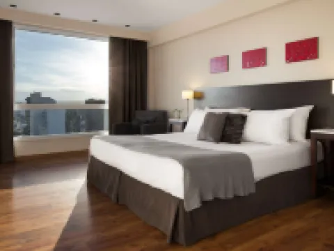 Dazzler by Wyndham Puerto Madryn 馬德林港酒店