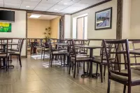 Quality Inn Elgin I-90 - breakfast