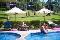 Koh Kood Beach Resort - Beach