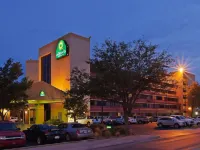 La Quinta Inn & Suites by Wyndham Lubbock West Medical Centr