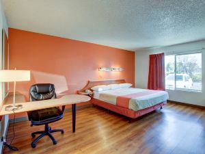 Motel 6 Santa Ana, CA - Irvine - Orange County Airport