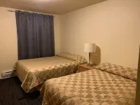 Traveller's Choice Motel Hotel in zona Assumption University