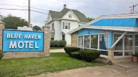 Blue Haven Motel Hotels in Osceola