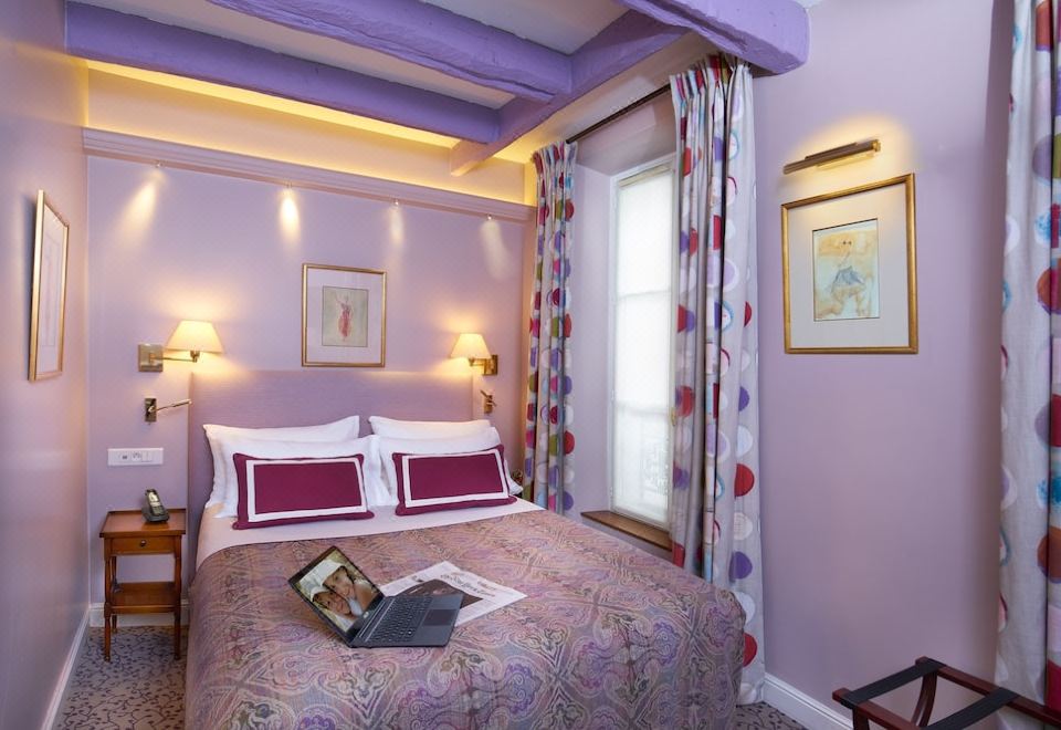 르 를레 몽마르트 호텔 외관