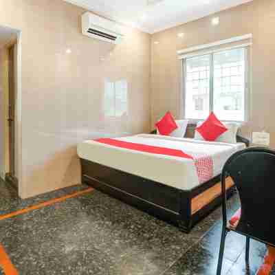 Hotel Tejasri Residency Rooms