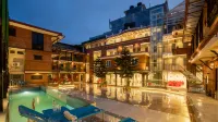 Hotel Goodwill Patan Durbar Square, Kathmandu - parking
