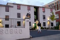 SoBro Guest House by Black Swan