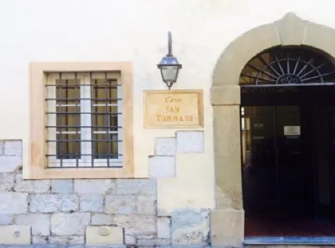 San Tommaso Hotels near The Baptistery of San Giovanni