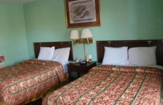 芒特艾裏經濟汽車旅館