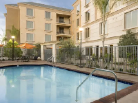 Ayres Hotel Orange Hotels in Orange