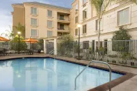 橙市艾爾斯飯店