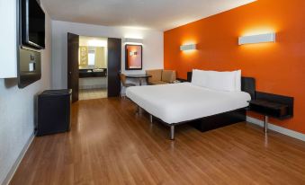 3. Motel 6 ..