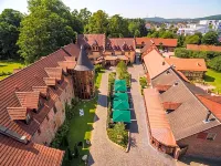 Schlosshotel Weyberhöfe Hotels in Sailauf