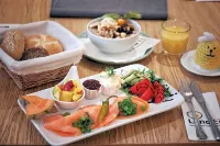 Seelos - Alpine Easy Stay - Bed & Breakfast Hotels in Rietz