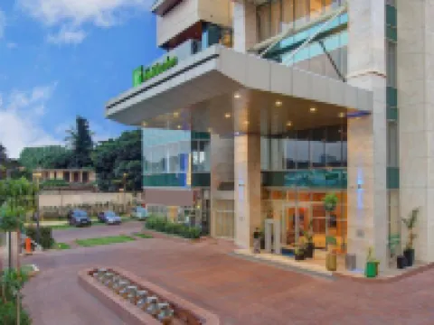 Holiday Inn BENGALURU RACECOURSE by IHG Hotels near Krantivira Sangolli Rayanna-Railway Station