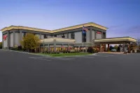 Hampton Inn Milwaukee/Brookfield فنادق في بلدة بروكفيلد