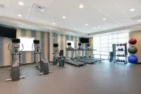 貝滕多夫闊德城希爾頓惠庭飯店 - 健身房