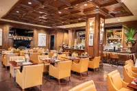Garden City Hotel - breakfast
