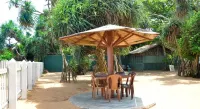 Green Shadows Beach Hotel