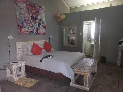 Dithapi Cottages Hotels in Shakawe