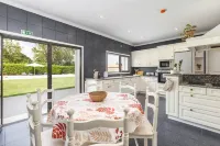 Stunning 6-Bed House in Brito, Guimaraes