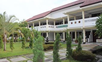 Guest House Eboni Madiun