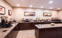 Quality Inn & Suites - breakfast