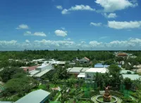 Lucky Ruby Border Casino Hotel di Kampong Rou