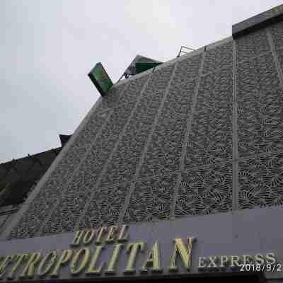Airport Hotel Aerocity Trio Express Hotel Exterior