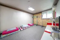 Yangsan Tongdosa Valentine Hotels near Pyeongsan Bookstore