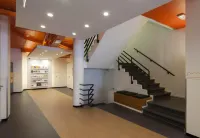 EasyHotel the Hague City Centre