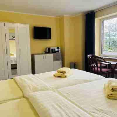 M&M Hotel - Neu Wulmstorf Rooms