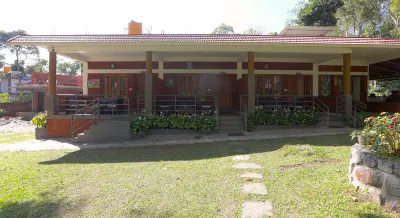 Avocado Cottages