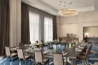 Valley Hotel Homewood Birmingham, Curio Collection by Hilton